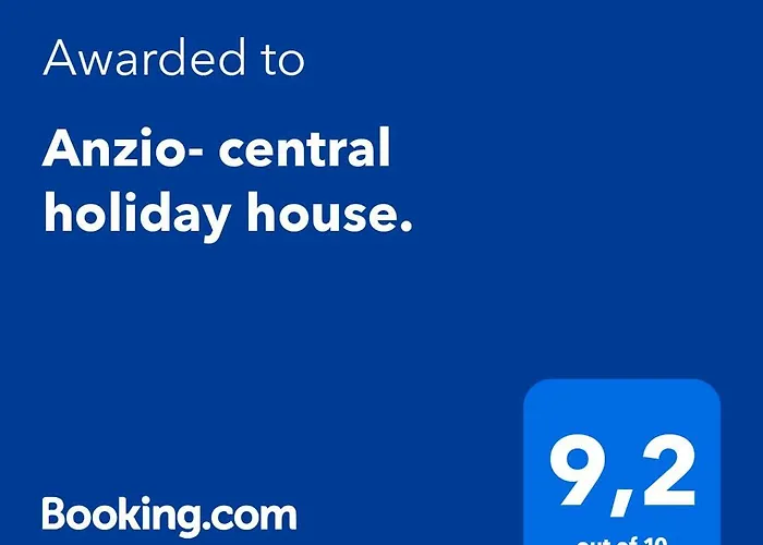 Anzio- Central Holiday House.