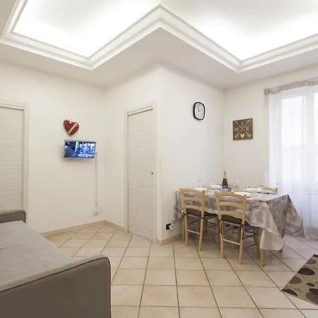 Anzio- Central Holiday House. Exterior photo