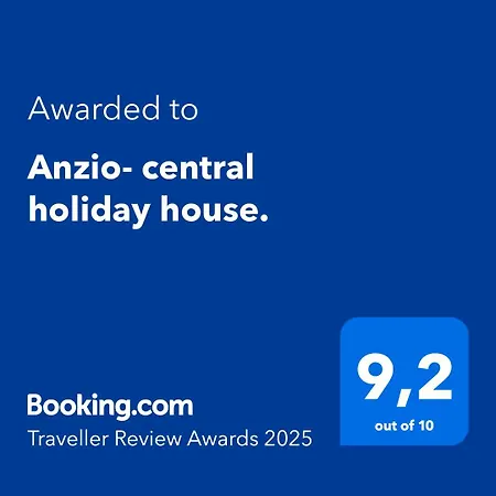 Anzio- Central Holiday House. Exterior photo